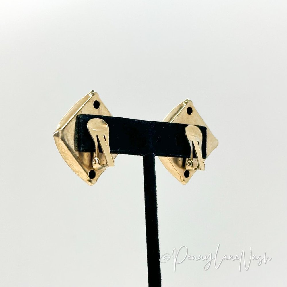 Vintage Square Etched Gold Plate Stud Earrings - Picture 8 of 8